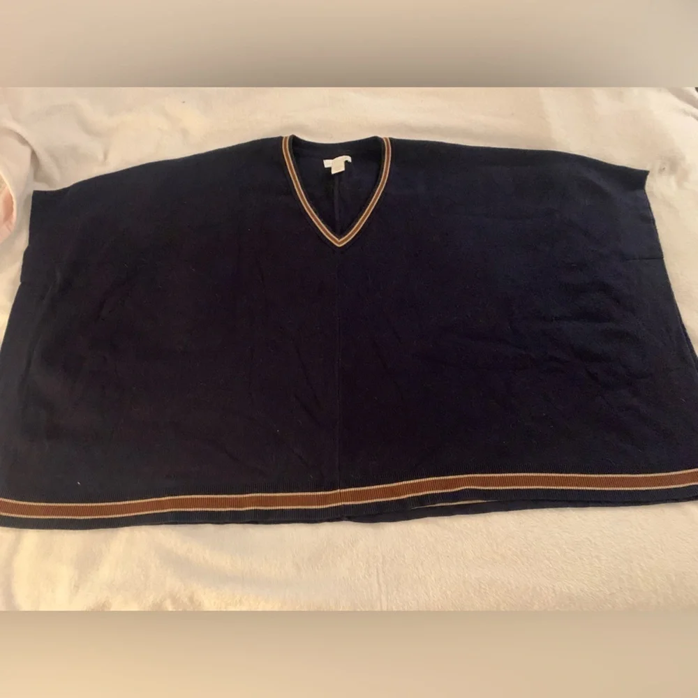 House of Harlow 1960 Navy Boho Poncho One Size - Picture 11 of 15